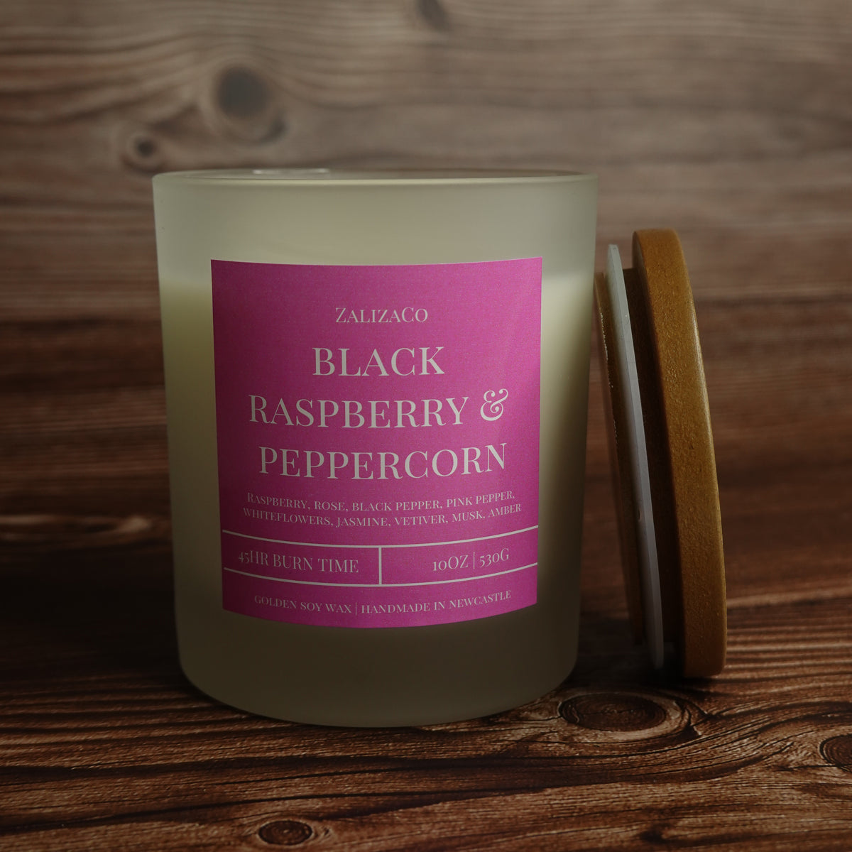 Colourful label candle summer scents