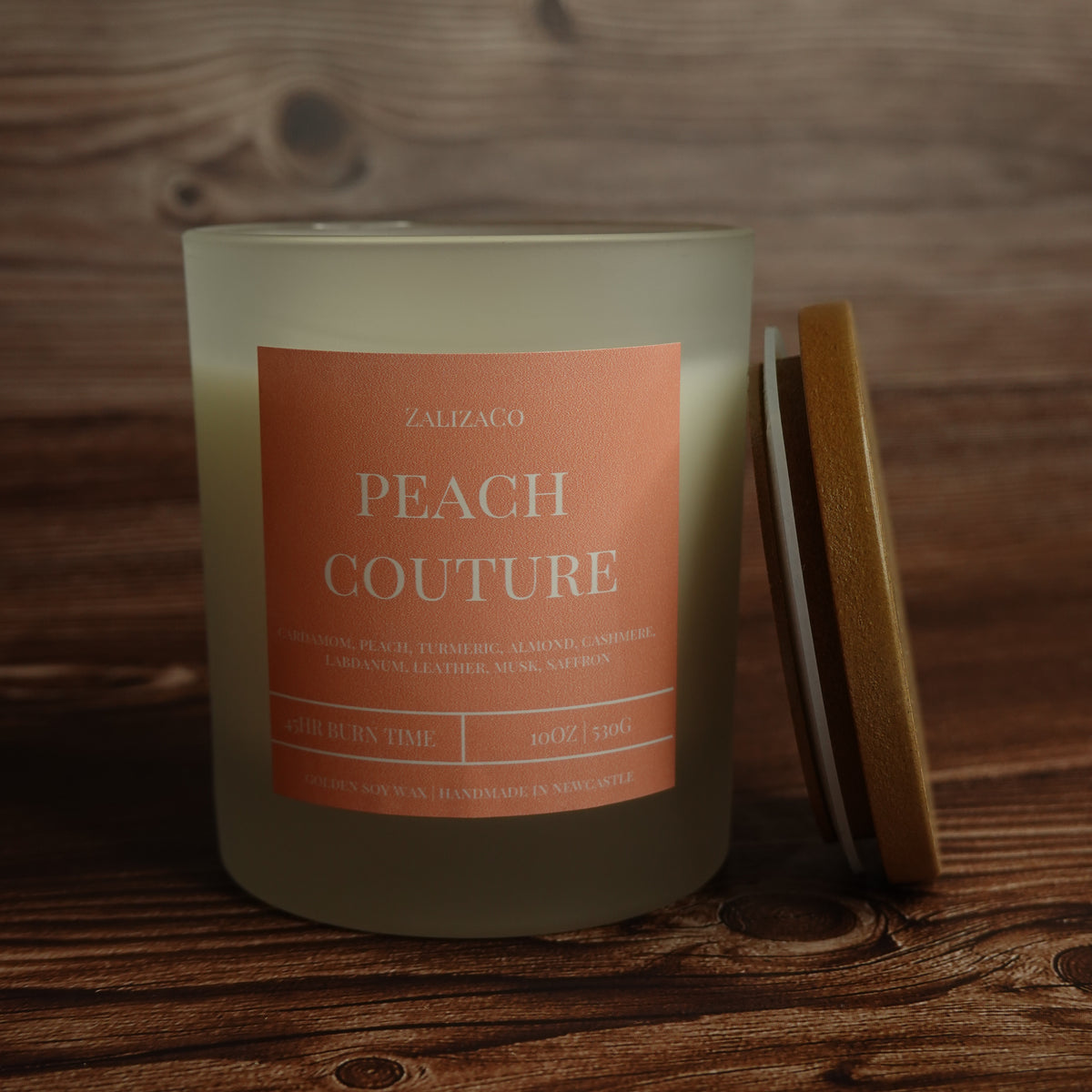 Colourful label candle summer scents