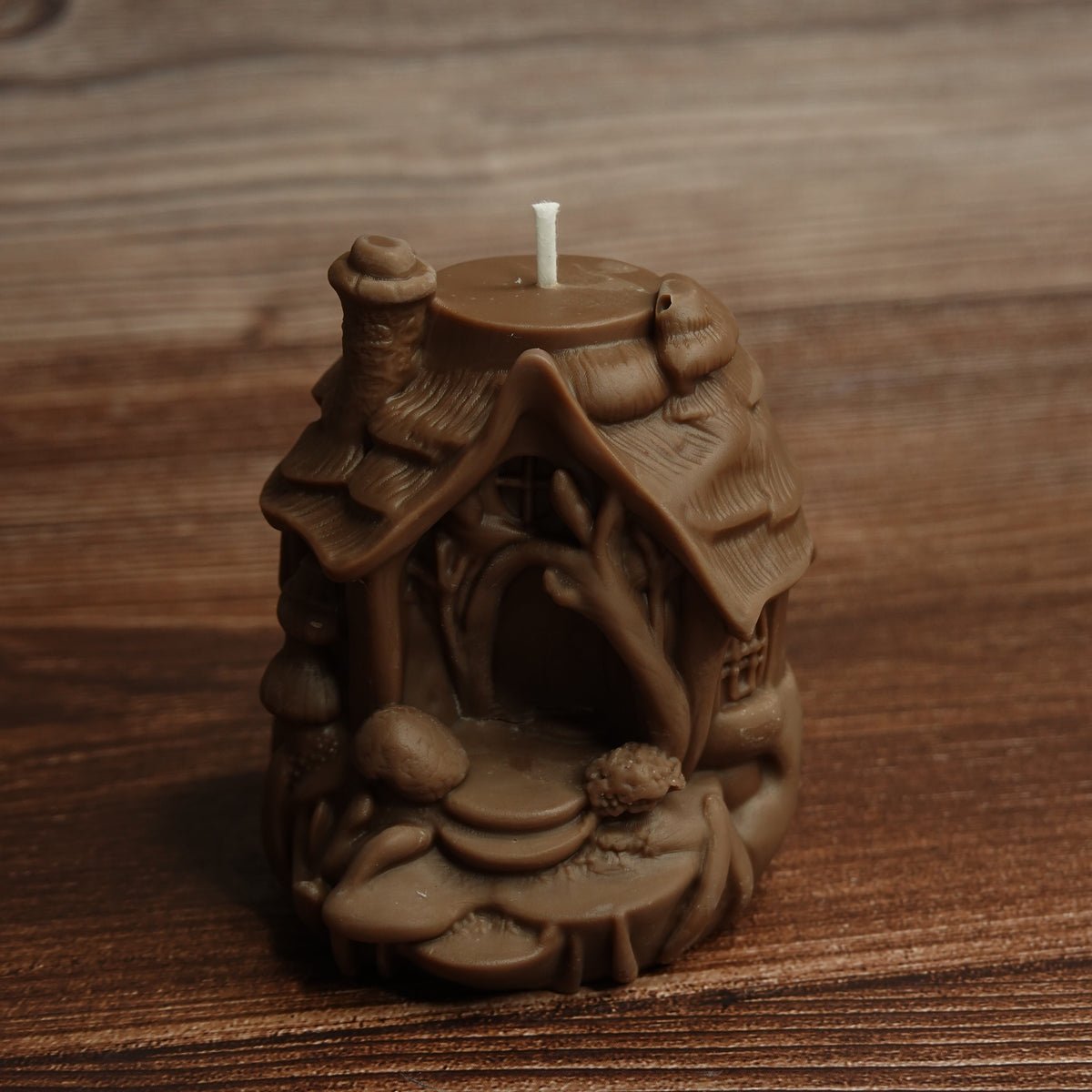Sculpted fairy house candle autumn shades